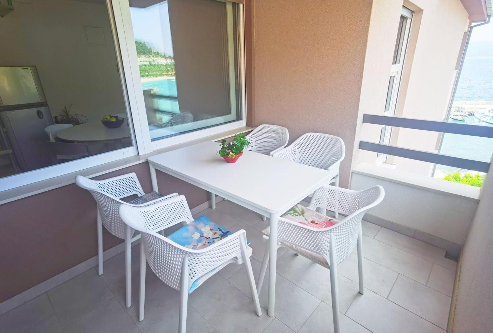 Beach House - Apartments Ana Duce Bilik gambar