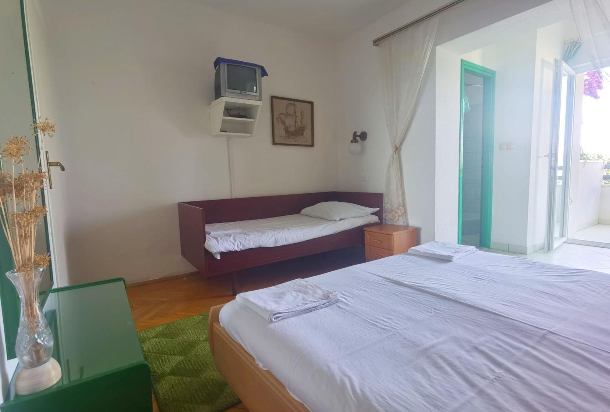 Beach House - Apartments Ana Duce Bilik gambar