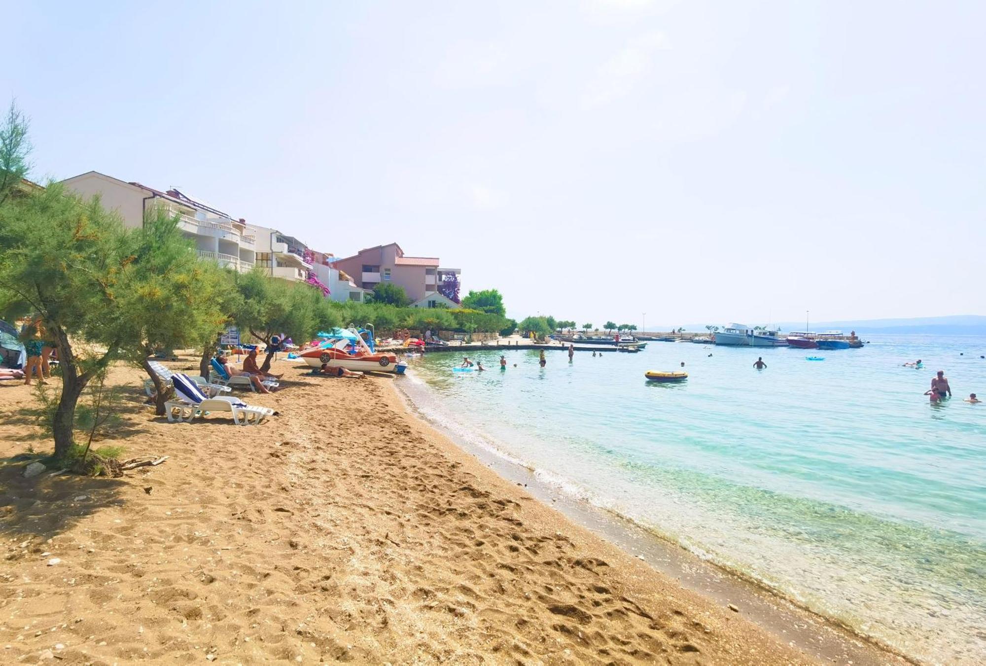Beach House - Apartments Ana Duce Luaran gambar